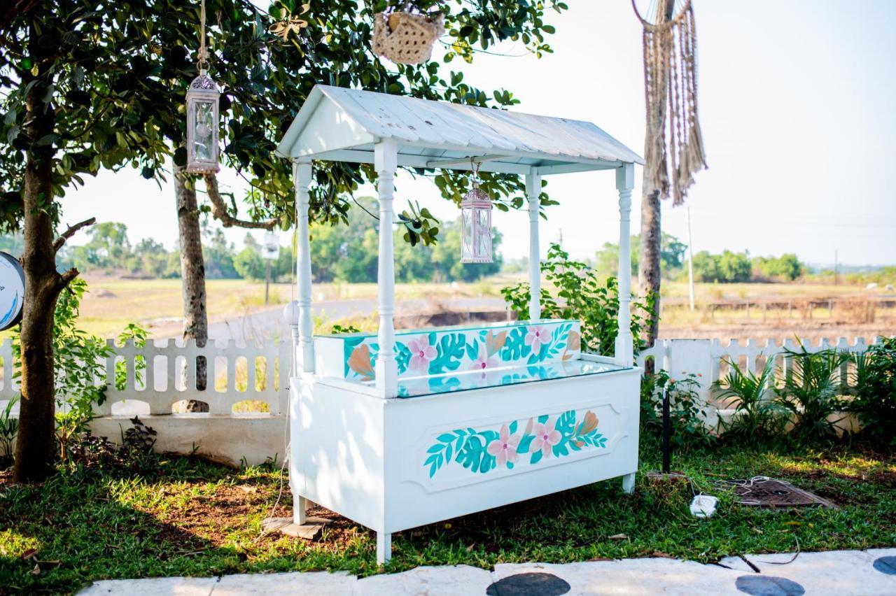 Bed and Breakfast White House In Goa, Truly Amazing Experience à Saligao Extérieur photo