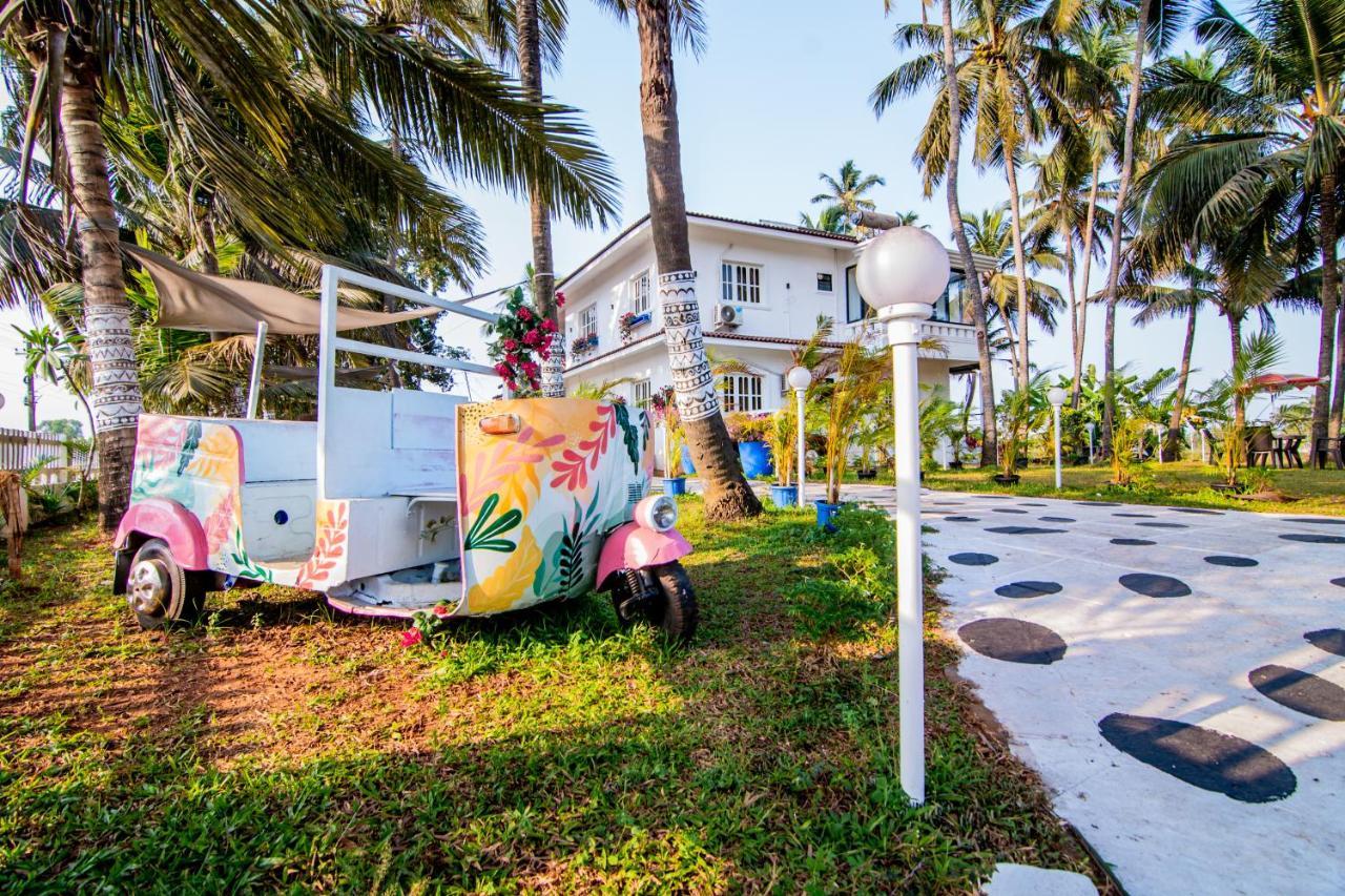 Bed and Breakfast White House In Goa, Truly Amazing Experience à Saligao Extérieur photo
