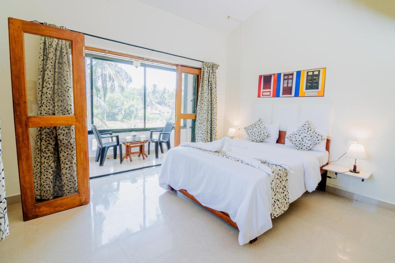 Bed and Breakfast White House In Goa, Truly Amazing Experience à Saligao Extérieur photo