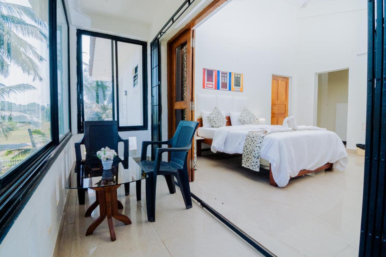 Bed and Breakfast White House In Goa, Truly Amazing Experience à Saligao Extérieur photo