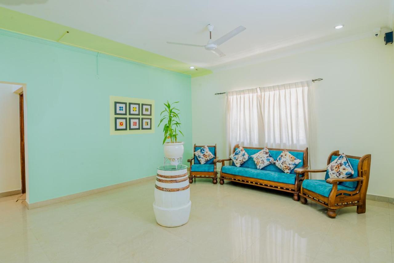 Bed and Breakfast White House In Goa, Truly Amazing Experience à Saligao Extérieur photo
