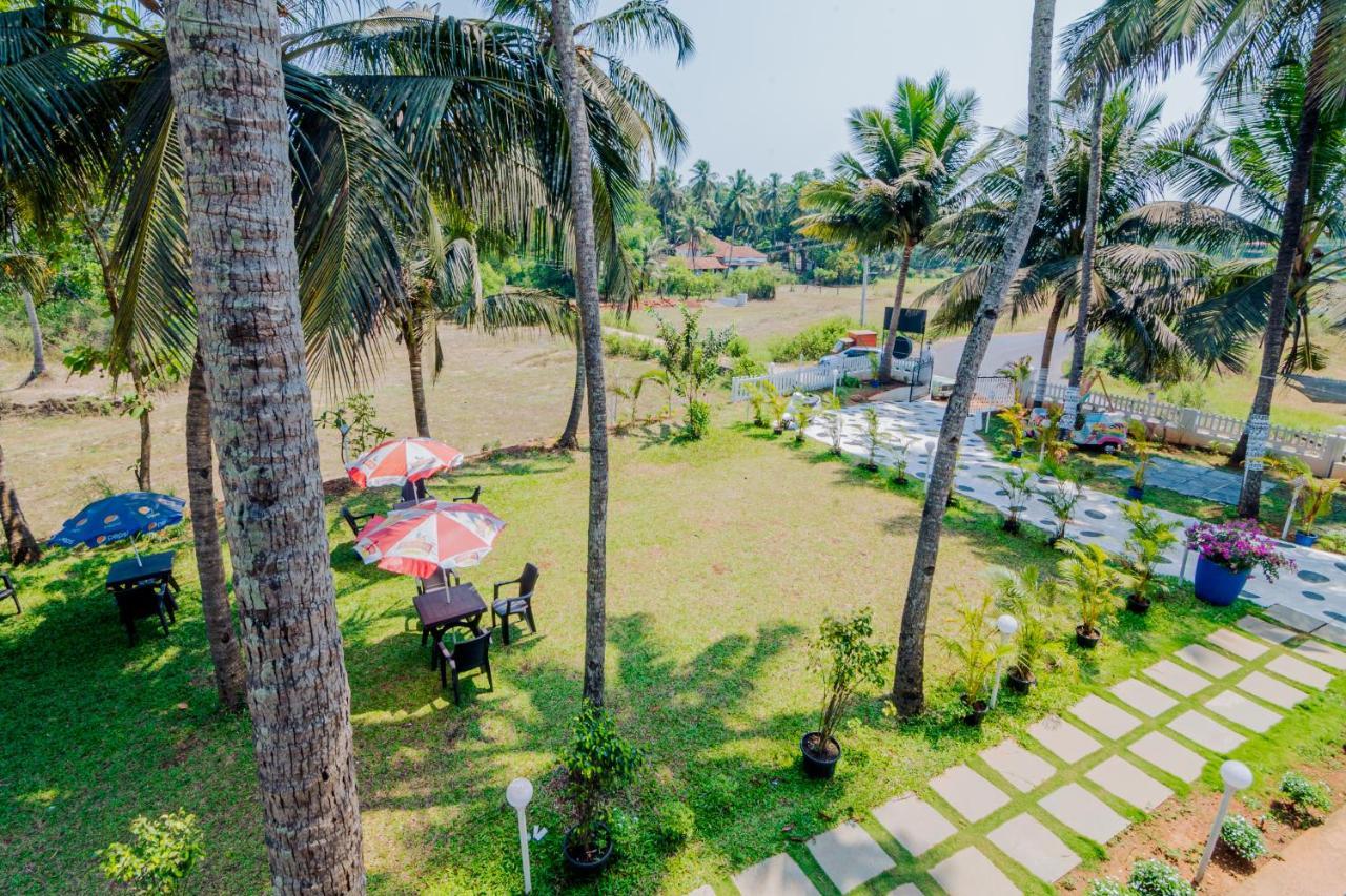 Bed and Breakfast White House In Goa, Truly Amazing Experience à Saligao Extérieur photo