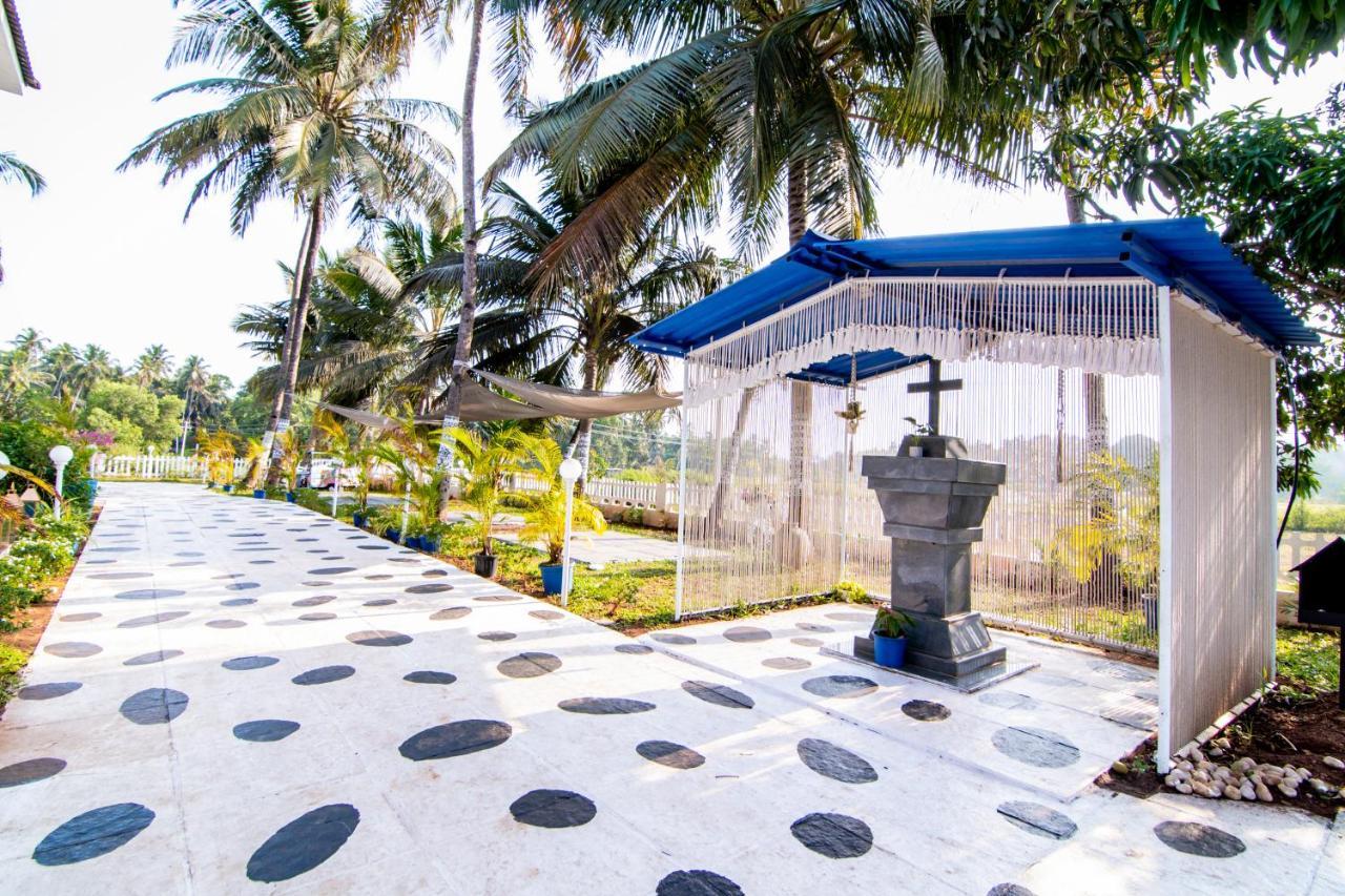 Bed and Breakfast White House In Goa, Truly Amazing Experience à Saligao Extérieur photo